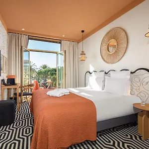 4* Hotell 1er